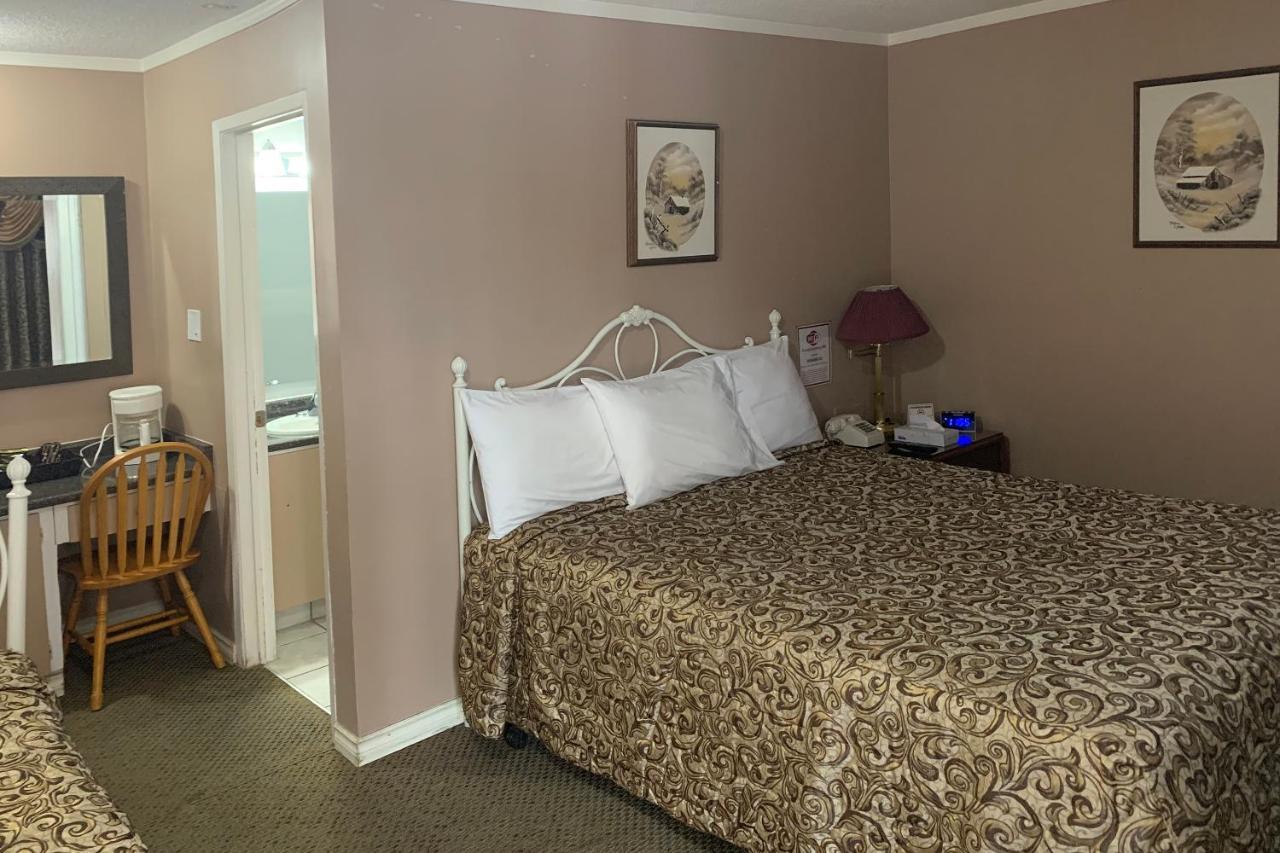 Lucien Motel 惠特比 外观 照片